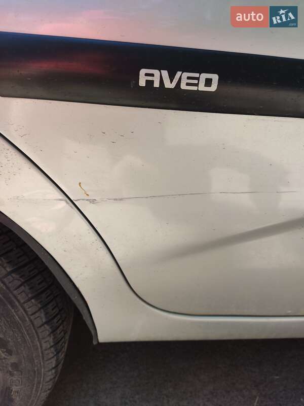 Хэтчбек Chevrolet Aveo 2006 в Харькове