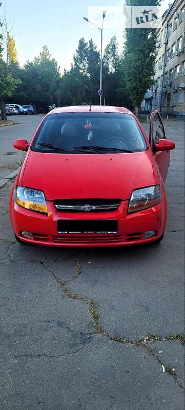 Хэтчбек Chevrolet Aveo 2008 в Николаеве