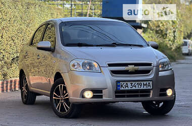 Седан Chevrolet Aveo 2008 в Днепре