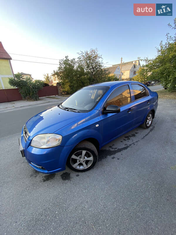 Седан Chevrolet Aveo 2007 в Бучі