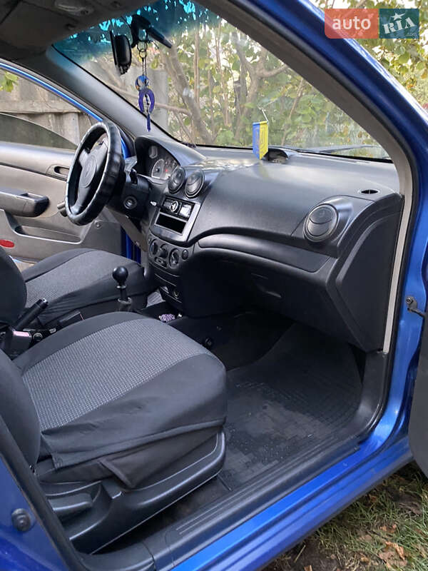 Седан Chevrolet Aveo 2007 в Бучі