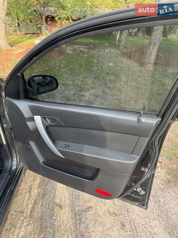 Хетчбек Chevrolet Aveo 2010 в Коростені