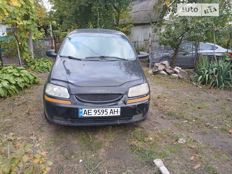 Седан Chevrolet Aveo 2005 в Днепре