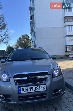 Седан Chevrolet Aveo 2008 в Звягеле