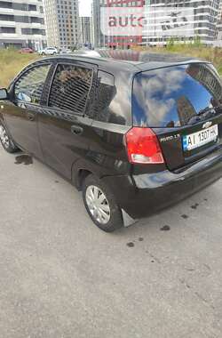 Хэтчбек Chevrolet Aveo 2008 в Киеве