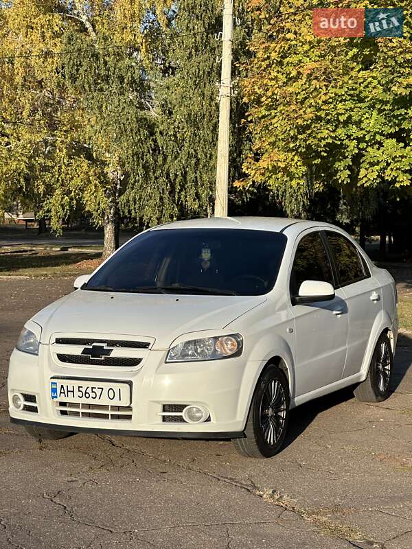 Седан Chevrolet Aveo 2008 в Краматорську