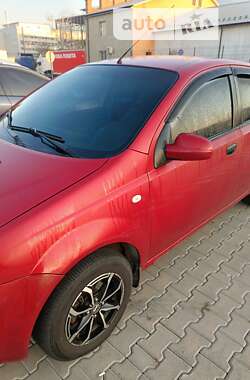 Хэтчбек Chevrolet Aveo 2008 в Черновцах