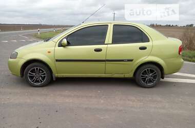 Седан Chevrolet Aveo 2005 в Ніжині