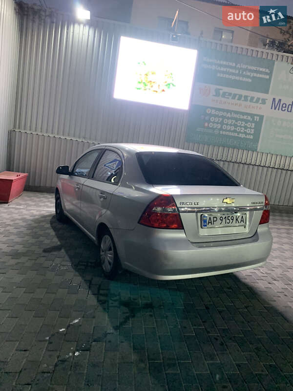 Седан Chevrolet Aveo 2007 в Запорожье