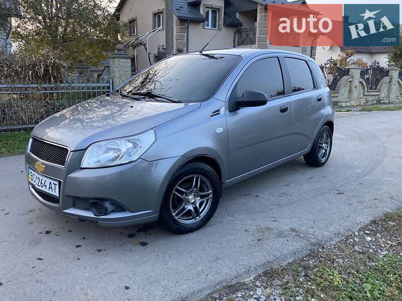 Хэтчбек Chevrolet Aveo 2010 в Хоросткове