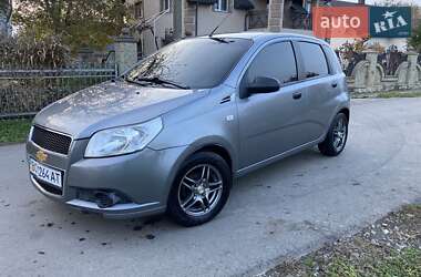 Хэтчбек Chevrolet Aveo 2010 в Хоросткове