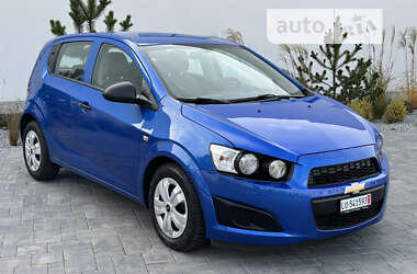 Хэтчбек Chevrolet Aveo 2012 в Луцке