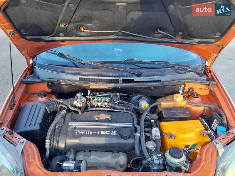 Седан Chevrolet Aveo 2008 в Зенькове