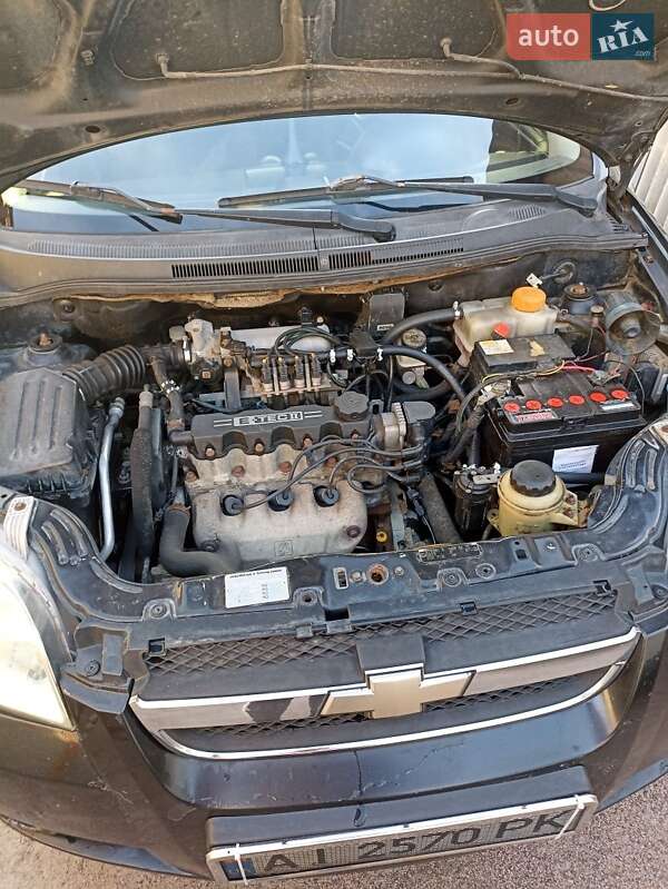 Седан Chevrolet Aveo 2006 в Киеве