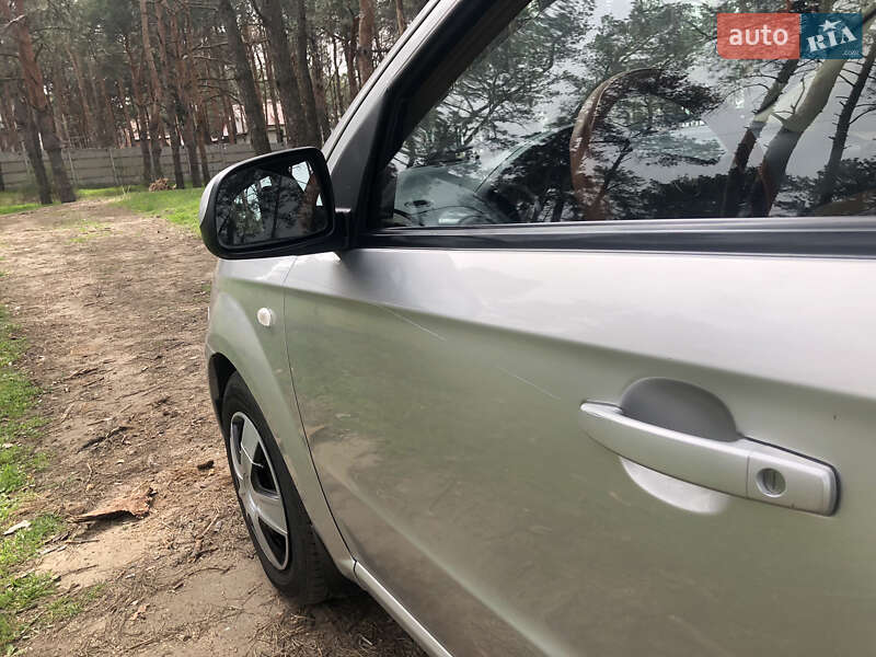 Седан Chevrolet Aveo 2008 в Миколаєві