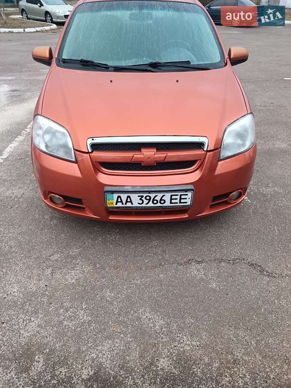 Седан Chevrolet Aveo 2007 в Києві