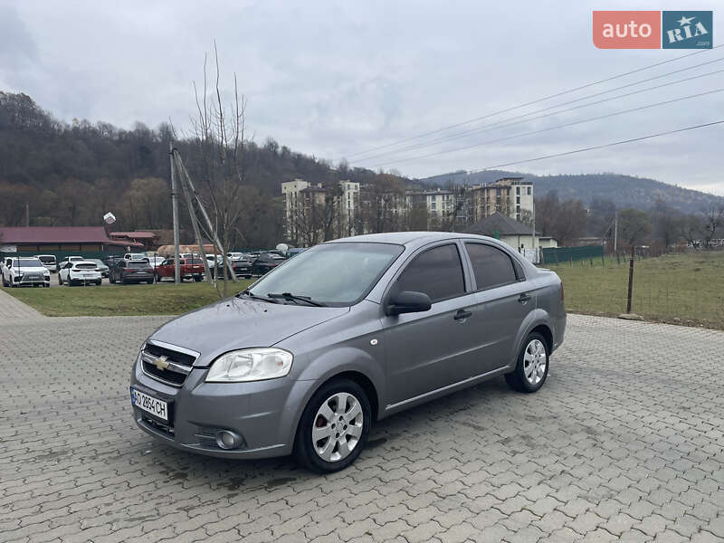 Седан Chevrolet Aveo 2008 в Сваляве