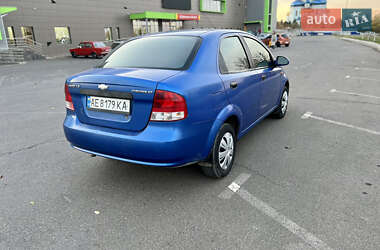 Седан Chevrolet Aveo 2005 в Кривому Розі