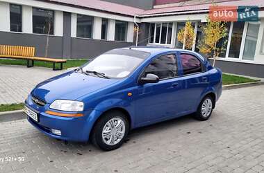 Седан Chevrolet Aveo 2004 в Луцьку