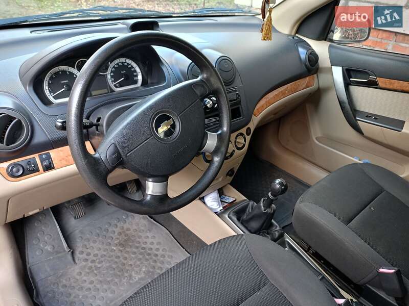Седан Chevrolet Aveo 2008 в Любомлі