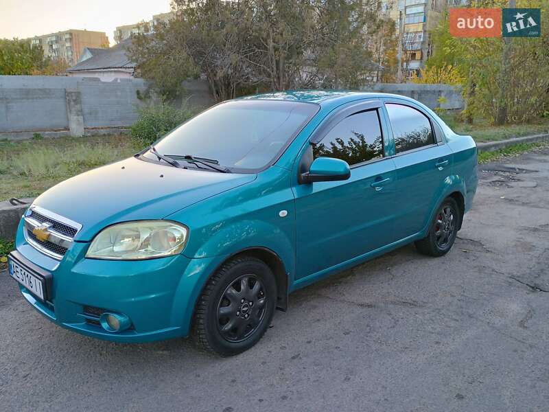 Седан Chevrolet Aveo 2008 в Нікополі