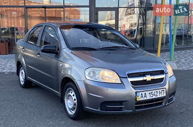 Седан Chevrolet Aveo 2008 в Киеве