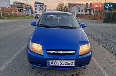 Седан Chevrolet Aveo 2006 в Хусте