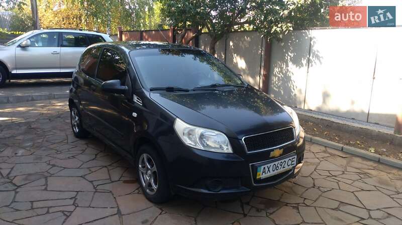 Хэтчбек Chevrolet Aveo 2008 в Харькове