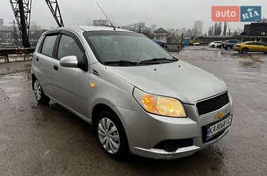 Хетчбек Chevrolet Aveo 2010 в Києві