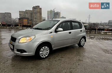 Хетчбек Chevrolet Aveo 2010 в Києві