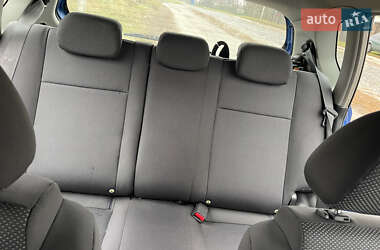Хетчбек Chevrolet Aveo 2009 в 