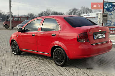 Седан Chevrolet Aveo 2006 в Чернівцях