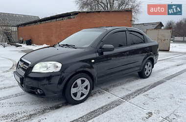 Седан Chevrolet Aveo 2007 в Краснограді