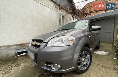 Седан Chevrolet Aveo 2010 в Стрые