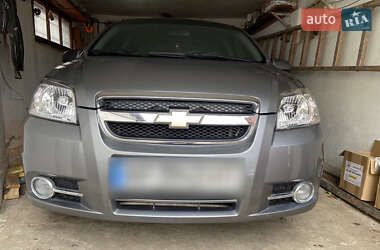 Седан Chevrolet Aveo 2010 в Стрию