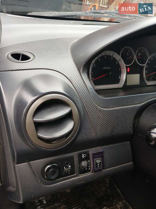 Седан Chevrolet Aveo 2006 в Яремче фото 9 Седан Chevrolet Aveo 2006 в Яремче