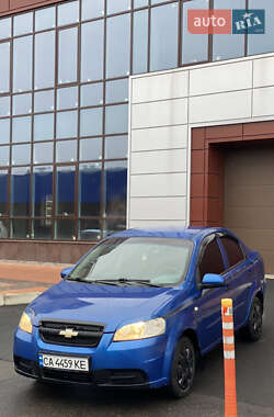 Седан Chevrolet Aveo 2006 в Умані