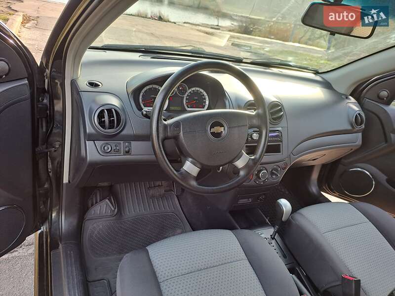 Хетчбек Chevrolet Aveo 2008 в Дніпрі фото 6 Хетчбек Chevrolet Aveo 2008 в Дніпрі