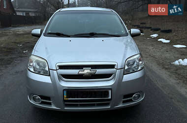 Седан Chevrolet Aveo 2008 в Києві