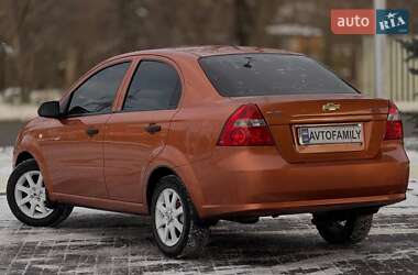 Седан Chevrolet Aveo 2007 в Дніпрі