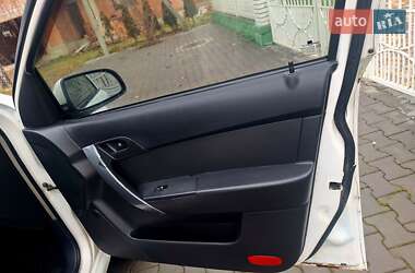 Седан Chevrolet Aveo 2007 в Чернівцях