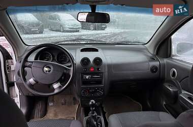 Хетчбек Chevrolet Aveo 2007 в Києві