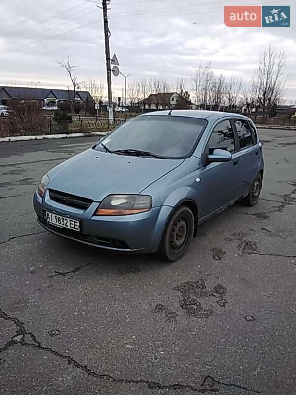 Хэтчбек Chevrolet Aveo 2006 в Буче