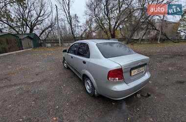 Седан Chevrolet Aveo 2005 в Чорноморську