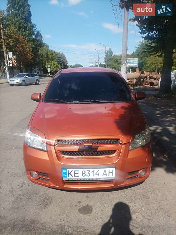Седан Chevrolet Aveo 2008 в Кривом Роге
