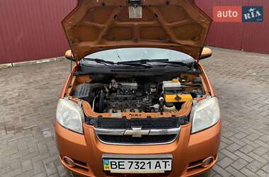 Седан Chevrolet Aveo 2007 в Миколаєві