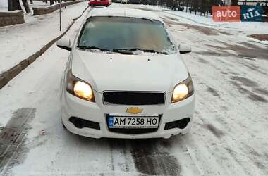 Хетчбек Chevrolet Aveo 2010 в Житомирі