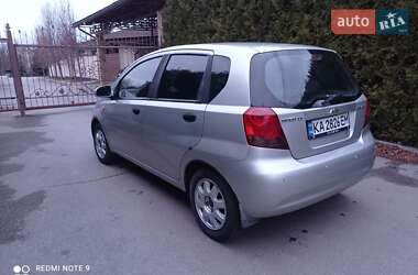 Хэтчбек Chevrolet Aveo 2005 в Запорожье