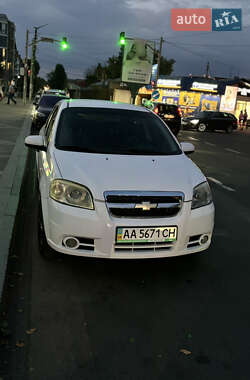 Седан Chevrolet Aveo 2010 в 