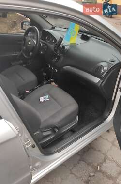 Седан Chevrolet Aveo 2008 в Дніпрі